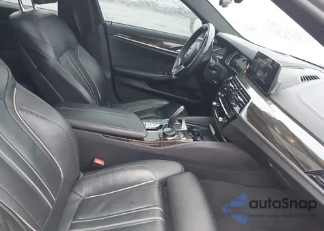 2018 BMW M550I xDrive из США, поврежденный, VIN WBAJB9C54JB034827